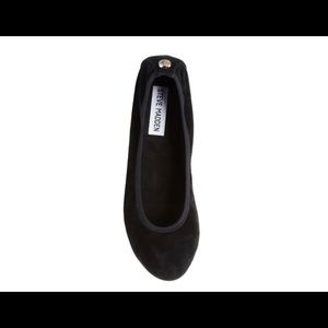 Steve Madden black never worn flats😫💞